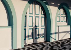Arches & Light